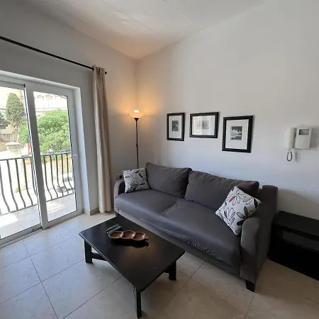 St Julians Smart 2 Bedroom Апартаменты Сент Джулианс
